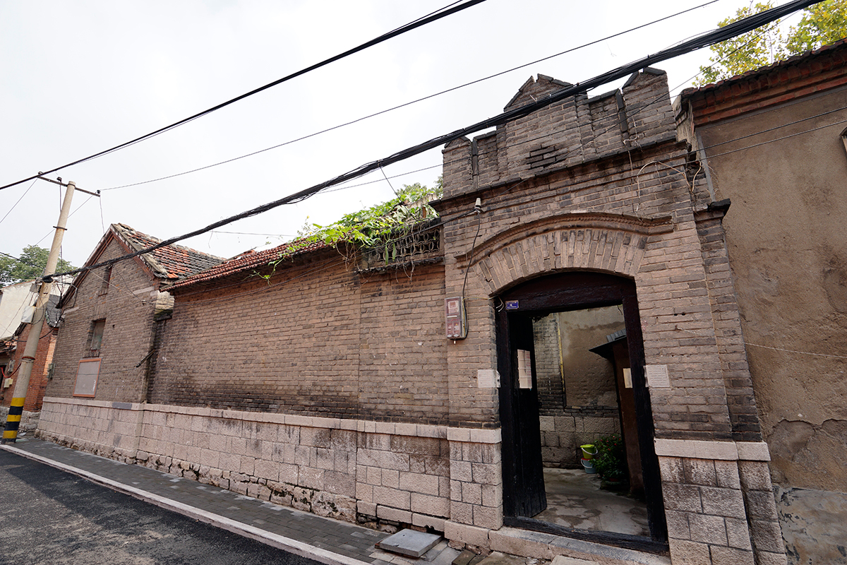 走过芙蓉街之后穿过的小巷子